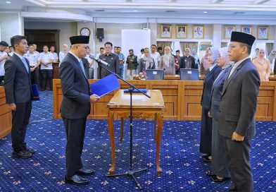 Pelantikan Pejabat Pimpinan Tinggi Pratama, Gubernur Mirza Dorong ASN Jadi Motor Perubahan