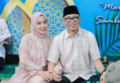 Safari Ramadan di Bandar Lampung, Gubernur Rahmat Mirzani Djausal Ajak Masyarakat Tumbuhkan Semangat Gotong Royong Safari Ramadan di Bandar Lampung, Gubernur Rahmat Mirzani Djausal Ajak Masyarakat Tumbuhkan Semangat Gotong Royong