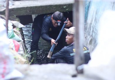 Pemkot Bandar Lampung Langsung Turunkan Satgas Bersihkan Drainase Pemkot Bandar Lampung Langsung Turunkan Satgas Bersihkan Drainase