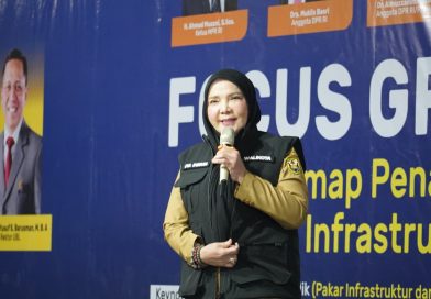 Eva Dwiana menegaskan komitmen serius Pemerintah Kota dalam menangani persoalan banjir