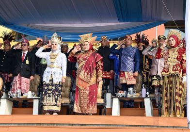 Usai Merah Putih Diturunkan, Warna Budaya Nusantara Menghiasi Menara Siger